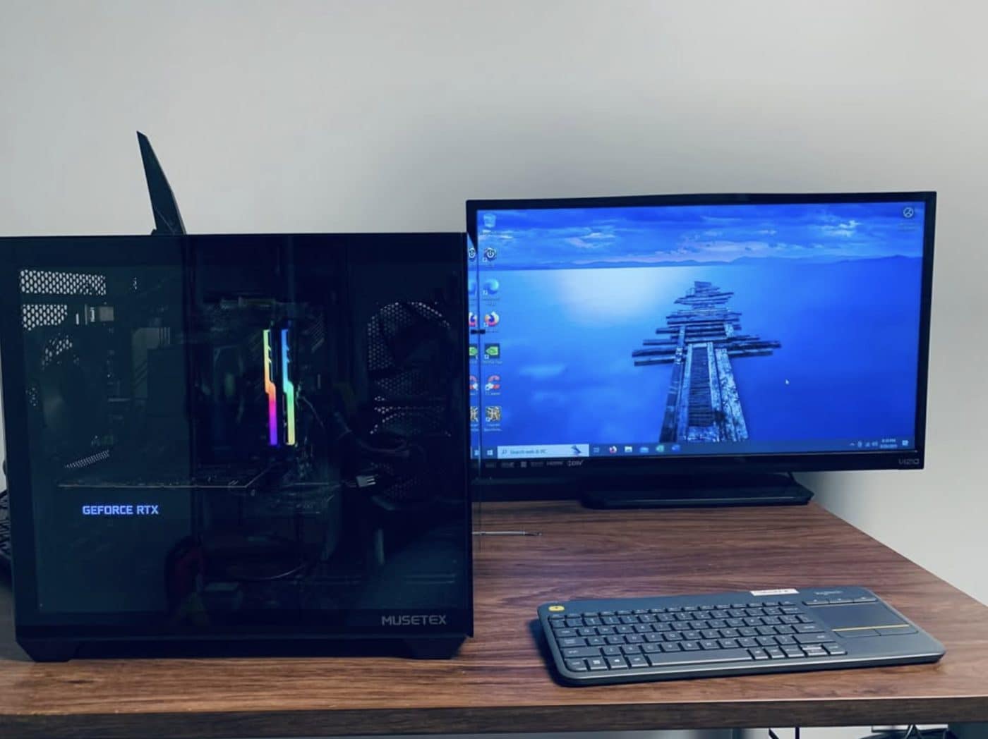 GeekzUP custom build