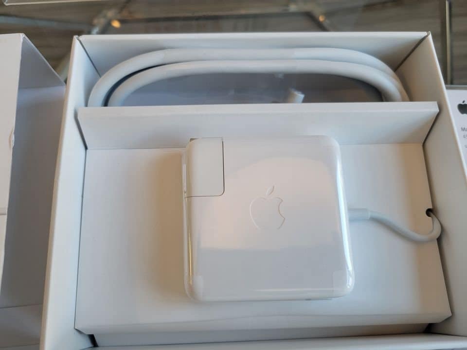Brand New 60W MagSafe 1 Adapter (A1184 / A1330 / A1344) - photo 4